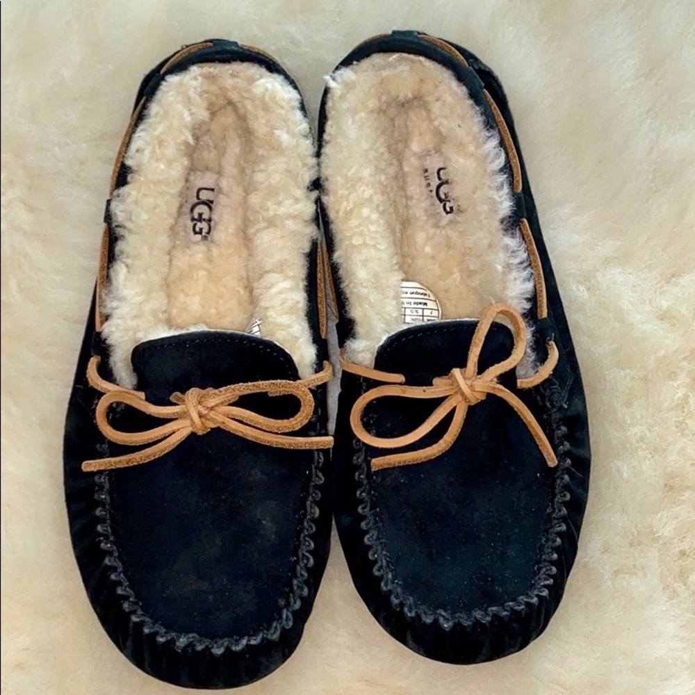 UGG | Dakota Sleppers